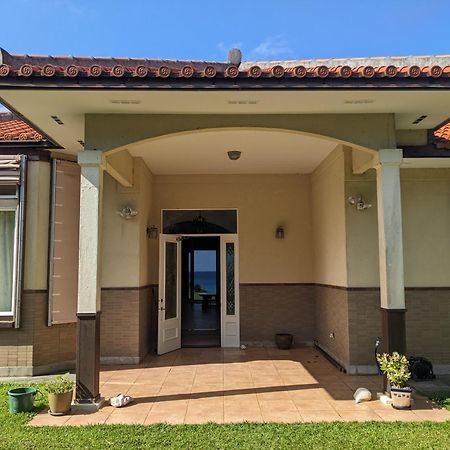 Tsundara Beach Retreat Ishigaki  Екстериор снимка