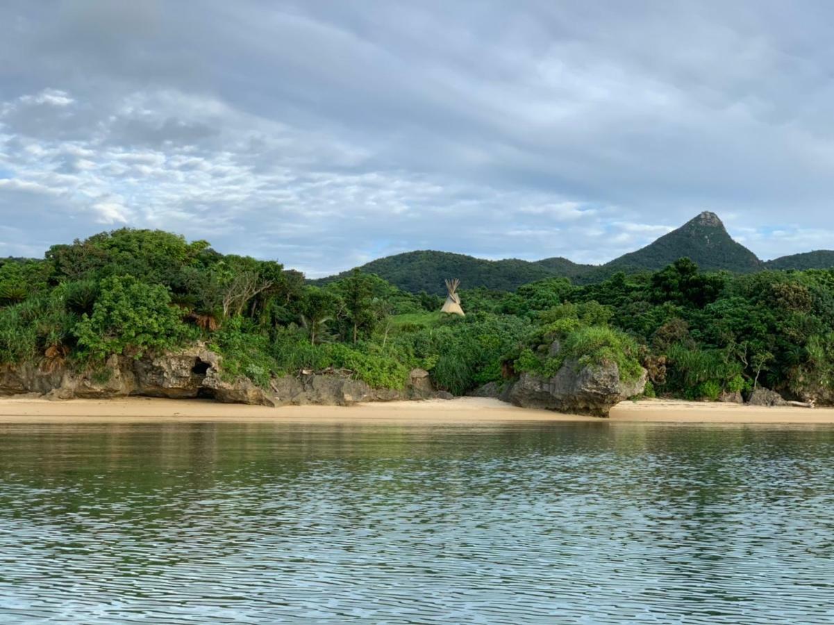 Tsundara Beach Retreat Ishigaki  Екстериор снимка
